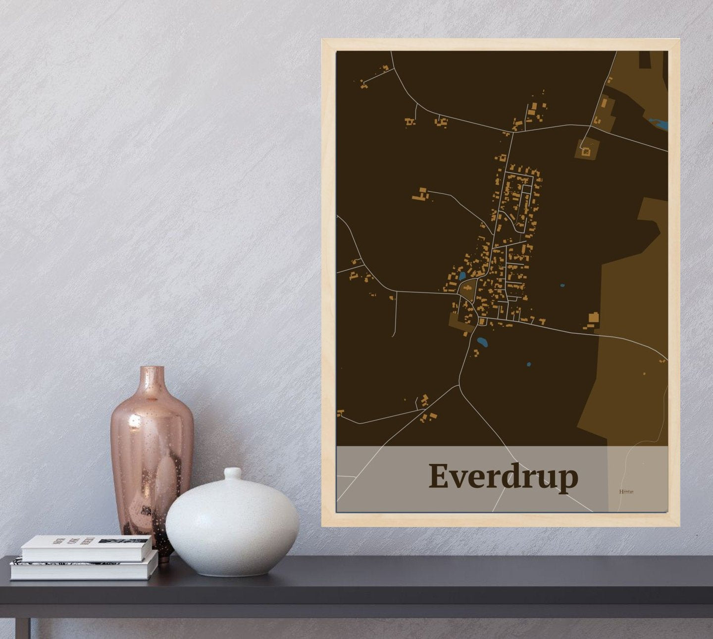 Everdrup plakat i farve og HjemEgn.dk design firkantet. Design bykort for Everdrup