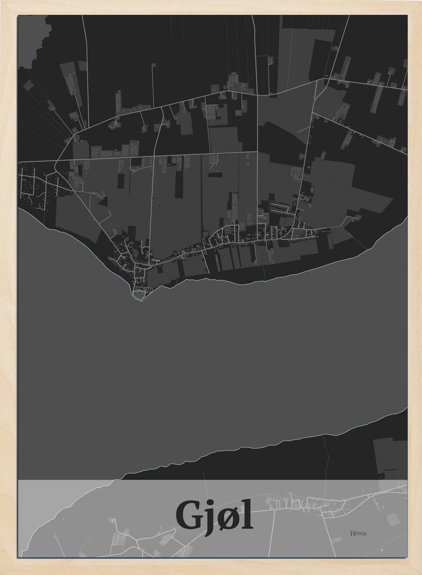 Gjøl plakat i mørk grå og HjemEgn.dk design firkantet. Design bykort for Gjøl