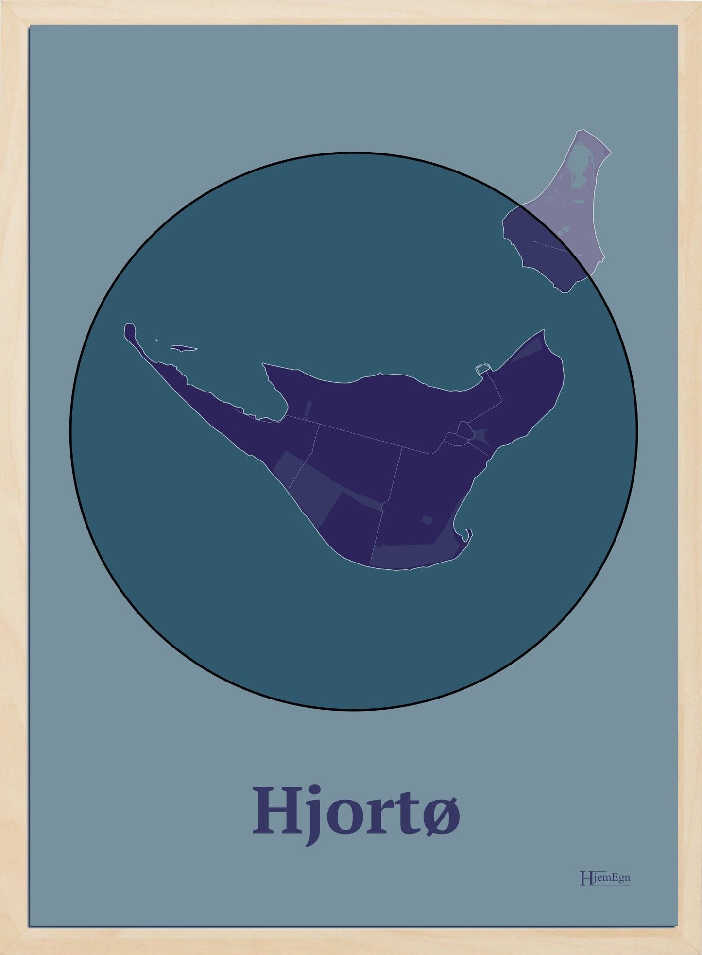 Hjortø plakat i farve mørk lilla og HjemEgn.dk design centrum. Design ø-kort for Hjortø
