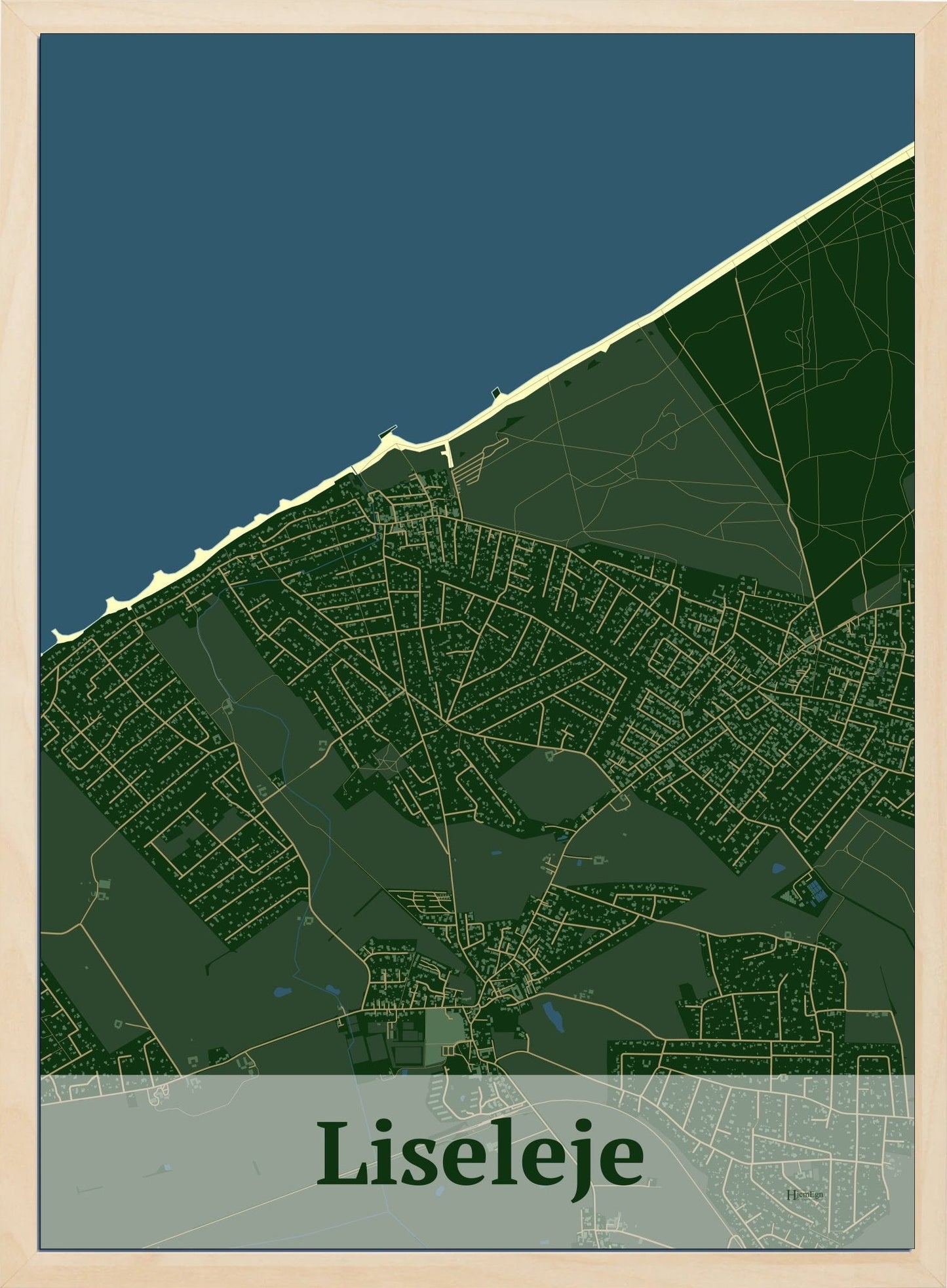 Liseleje plakat i farve mørk grøn og HjemEgn.dk design firkantet. Design bykort for Liseleje