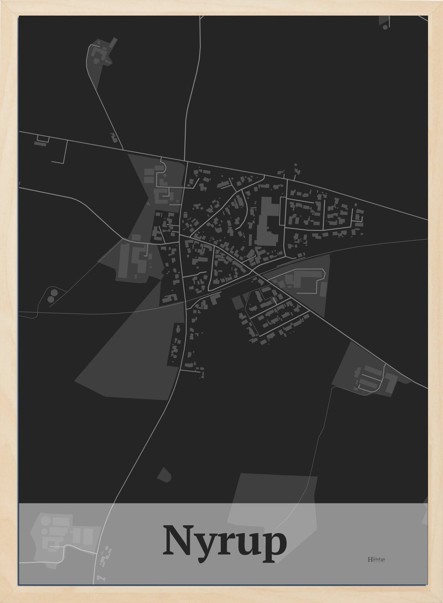 Nyrup plakat i farve mørk grå og HjemEgn.dk design firkantet. Design bykort for Nyrup