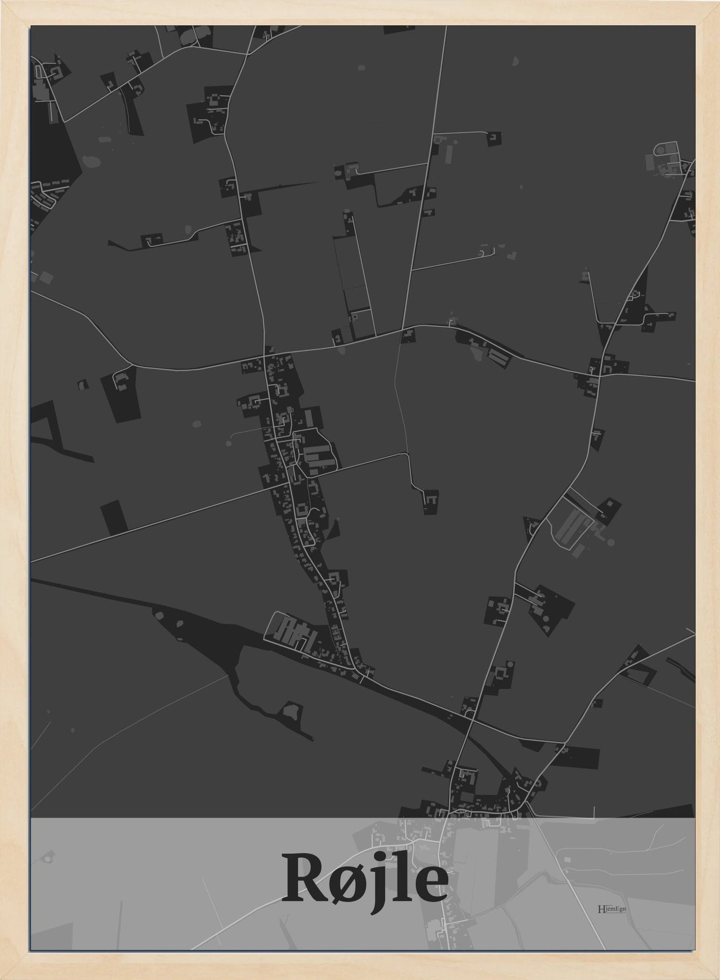Røjle plakat i farve mørk grå og HjemEgn.dk design firkantet. Design bykort for Røjle