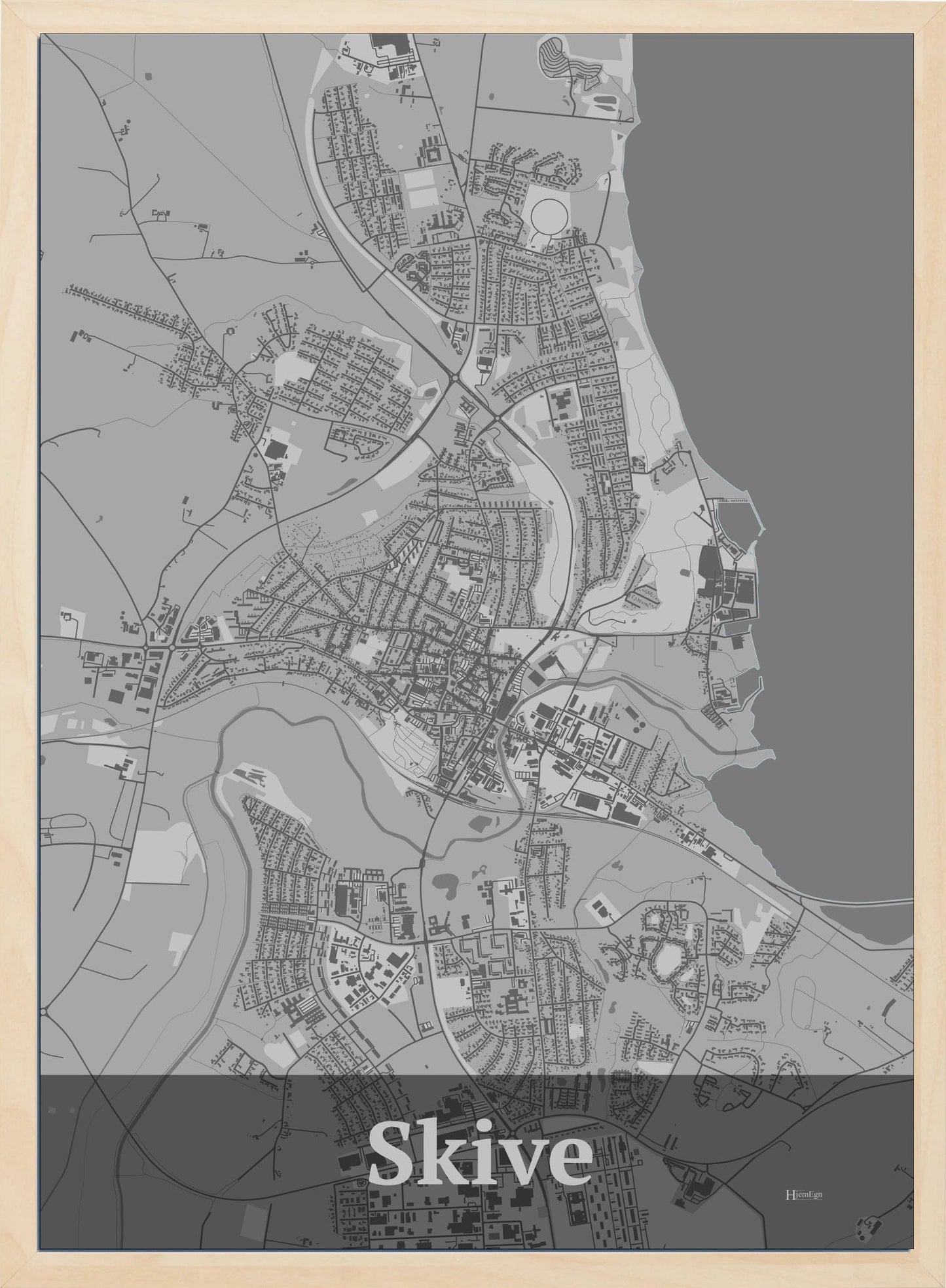 Skive plakat i farve pastel grå og HjemEgn.dk design firkantet. Design bykort for Skive