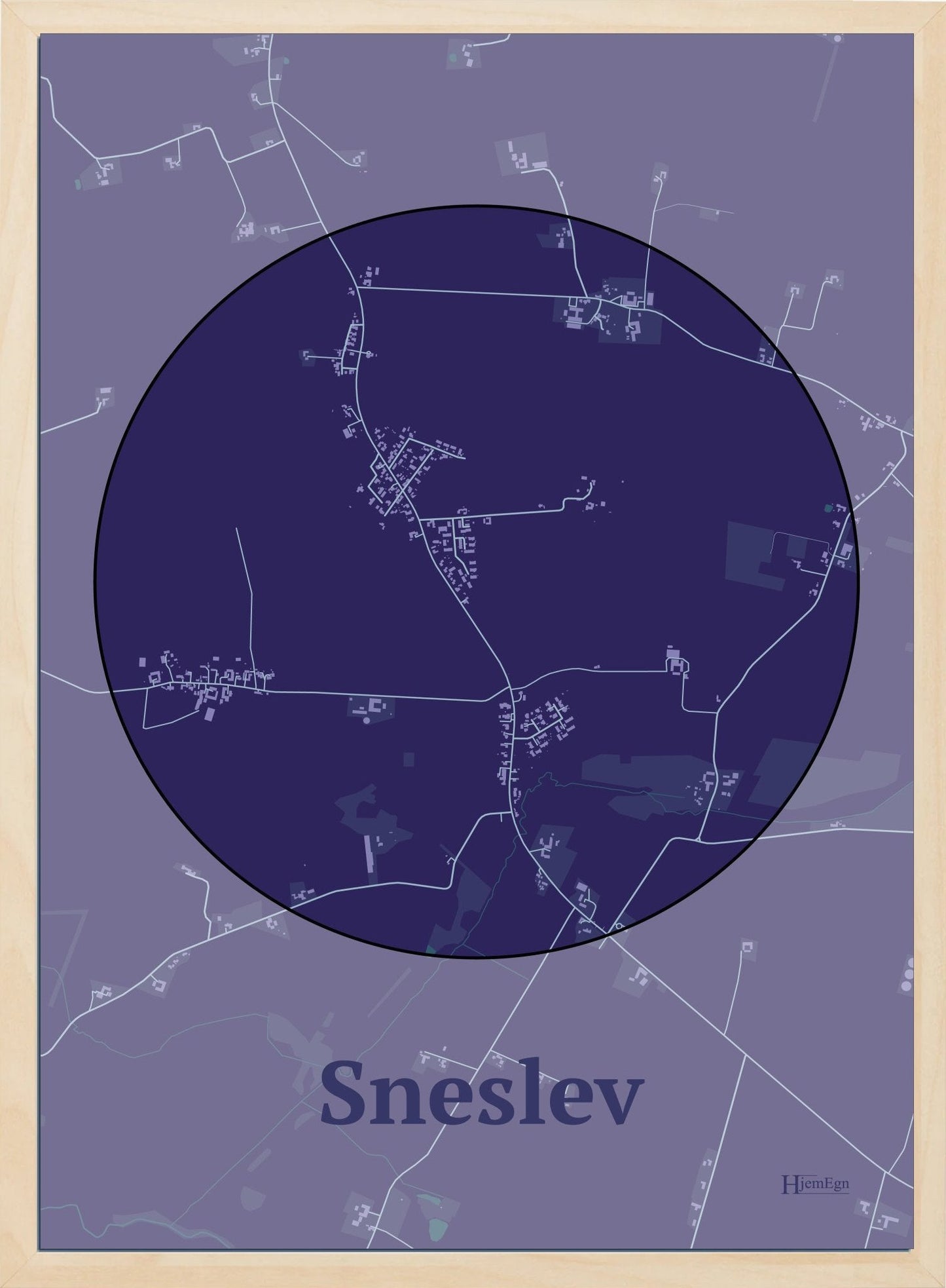 Sneslev plakat i farve mørk lilla og HjemEgn.dk design centrum. Design bykort for Sneslev