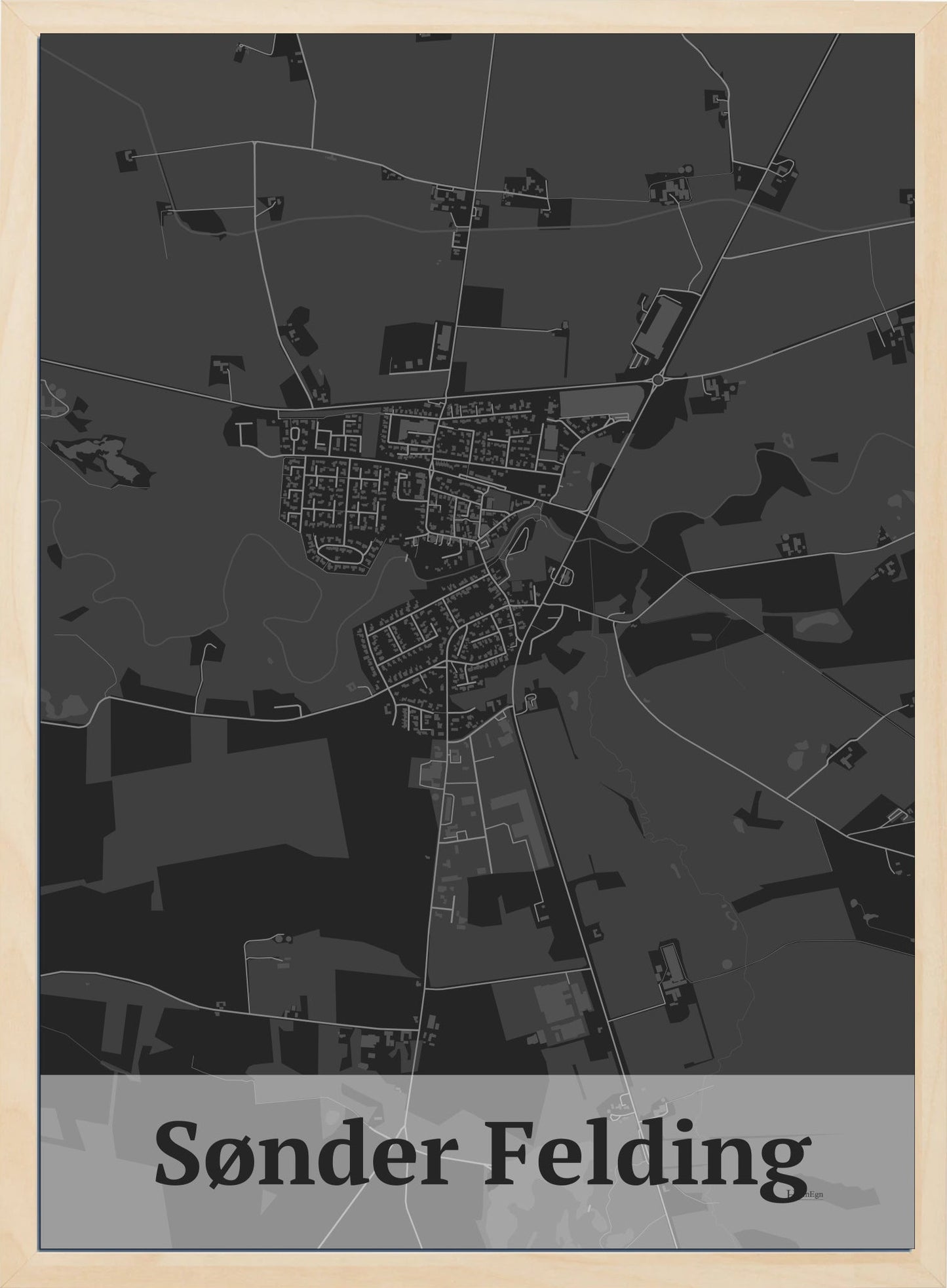 Sønder Felding plakat i farve mørk grå og HjemEgn.dk design firkantet. Design bykort for Sønder Felding