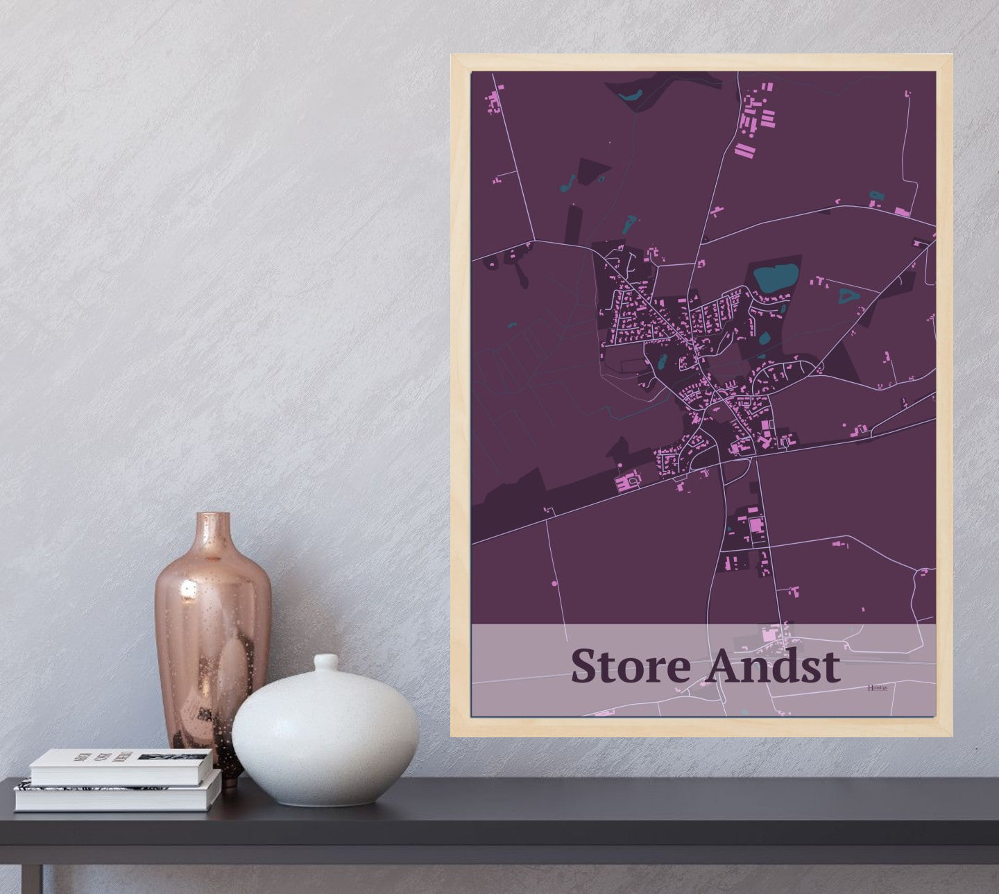 Store Andst plakat i farve og HjemEgn.dk design firkantet. Design bykort for Store Andst