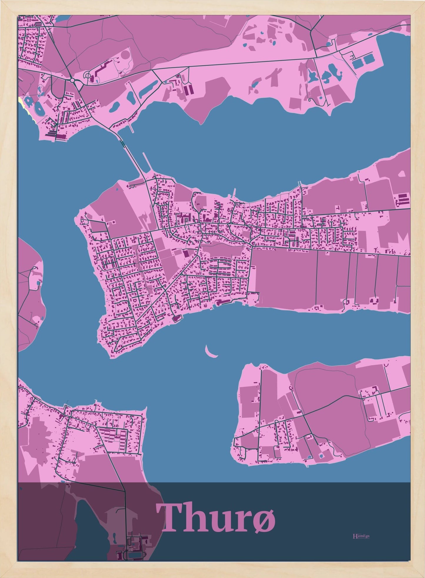 Thurø plakat i farve pastel rød og HjemEgn.dk design firkantet. Design bykort for Thurø