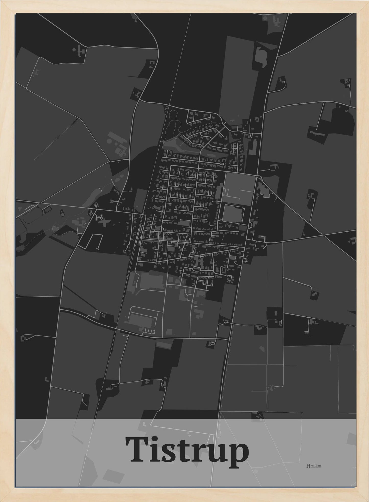 Tistrup plakat i farve mørk grå og HjemEgn.dk design firkantet. Design bykort for Tistrup