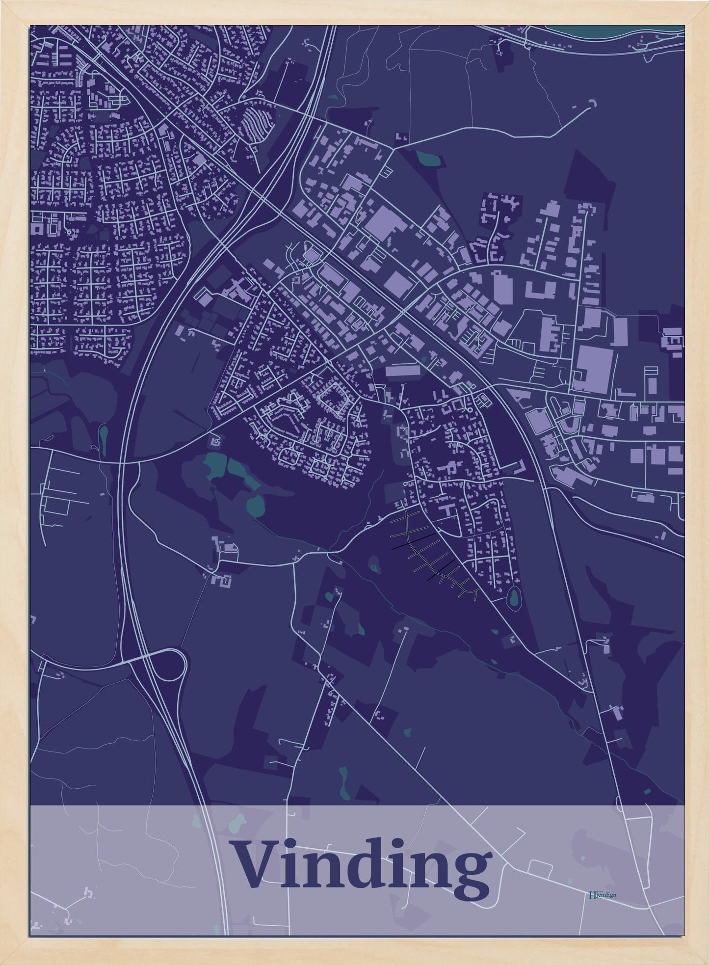 Vinding plakat i farve mørk lilla og HjemEgn.dk design firkantet. Design bykort for Vinding