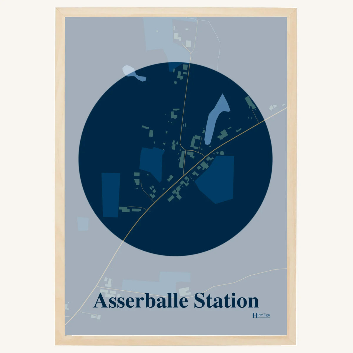Asserballe Station plakat – Centrum 2026 – Mørk blå
