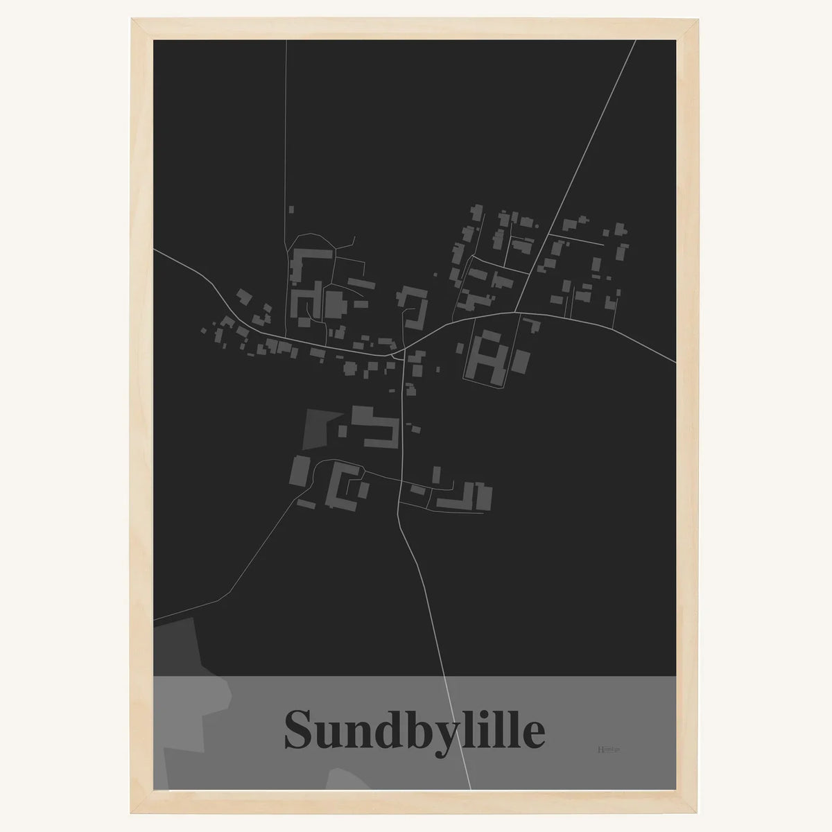 Sundbylille plakat – Firkantet 2026 – Mørk grå