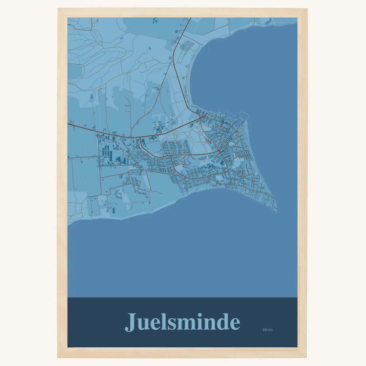 Juelsminde plakat – Firkantet 2026 – Lys pastel blå