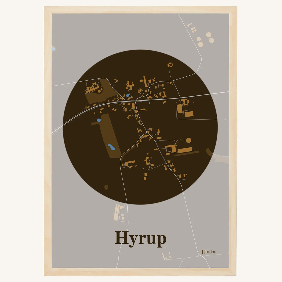 Hyrup plakat – Centrum 2026 – Mørk brun