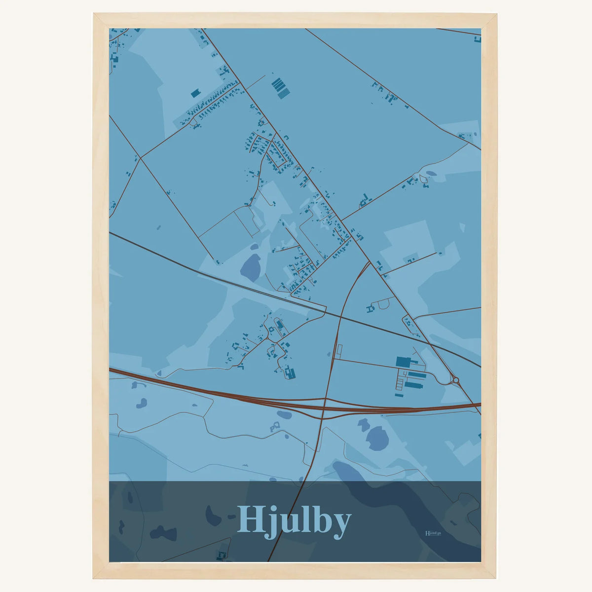 Hjulby plakat – Firkantet 2026 – Lys pastel blå
