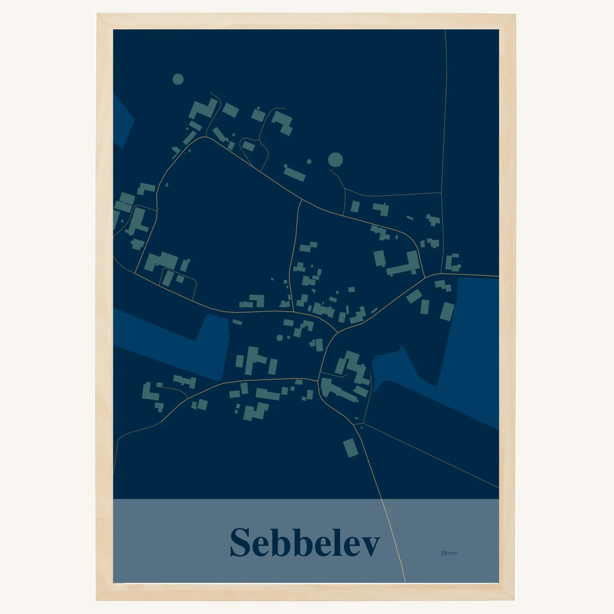 Sebbelev plakat – Firkantet 2026 – Mørk blå