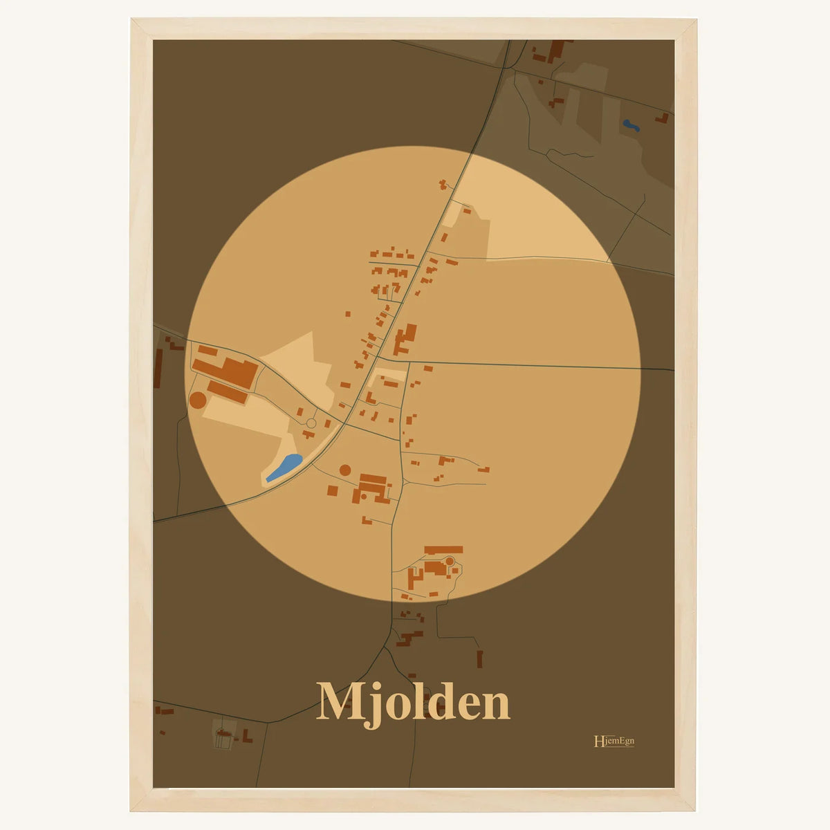 Mjolden plakat – Centrum 2026 – Lys pastel brun