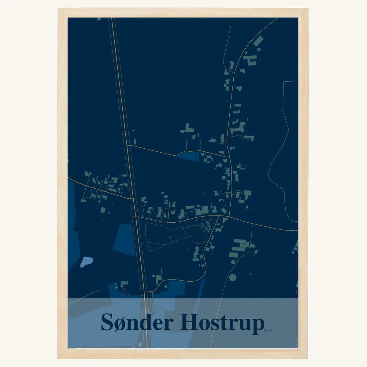 Sønder Hostrup plakat – Firkantet 2026 – Mørk blå