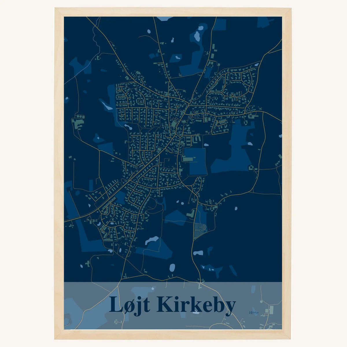 Løjt Kirkeby plakat – Firkantet 2026 – Mørk blå