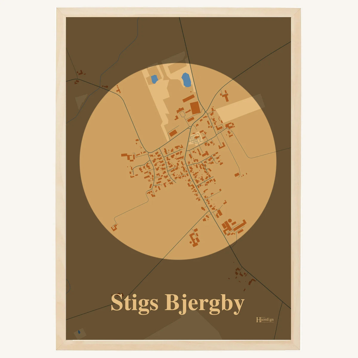Stigs Bjergby plakat – Centrum 2026 – Lys pastel brun
