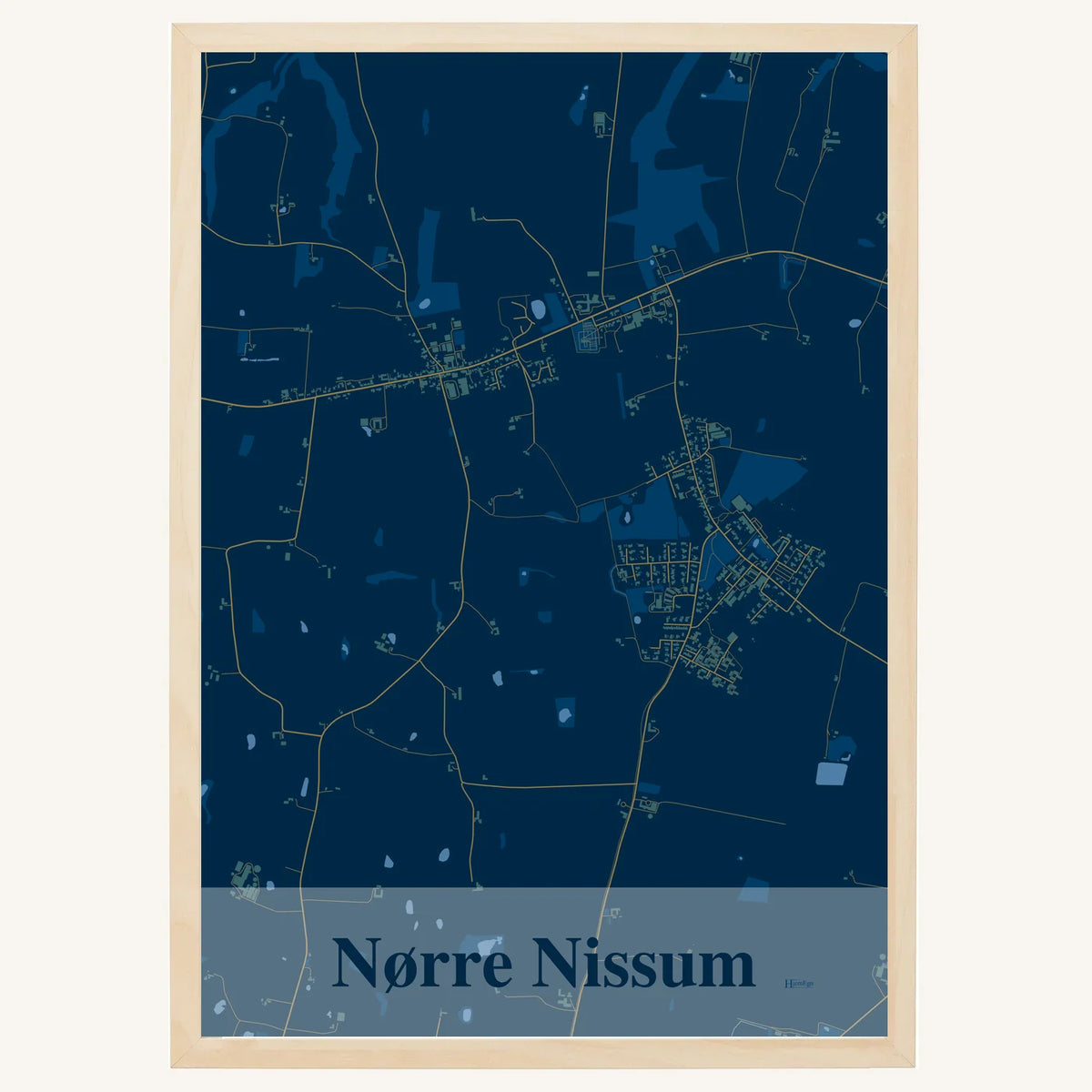 Nørre Nissum plakat – Firkantet 2026 – Mørk blå