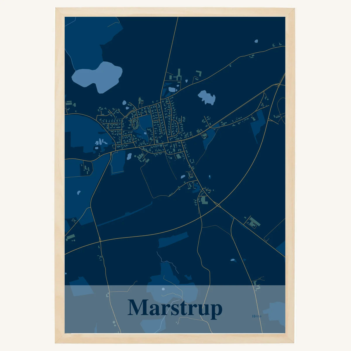 Marstrup plakat – Firkantet 2026 – Mørk blå