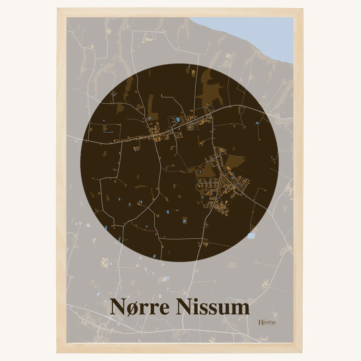 Nørre Nissum plakat – Centrum 2026 – Mørk brun