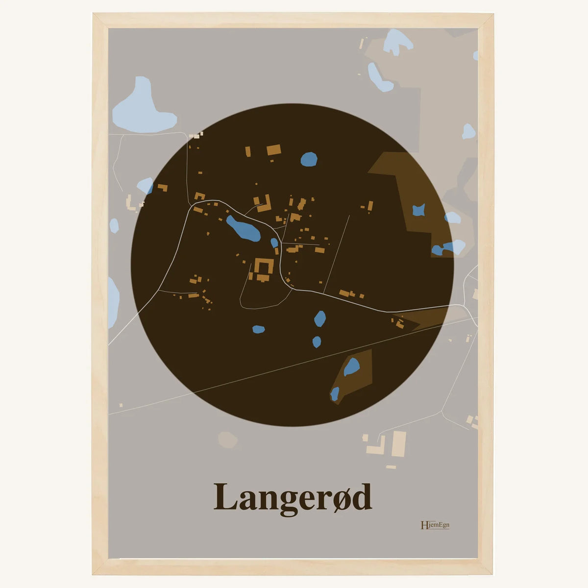 Langerød plakat – Centrum 2026 – Mørk brun