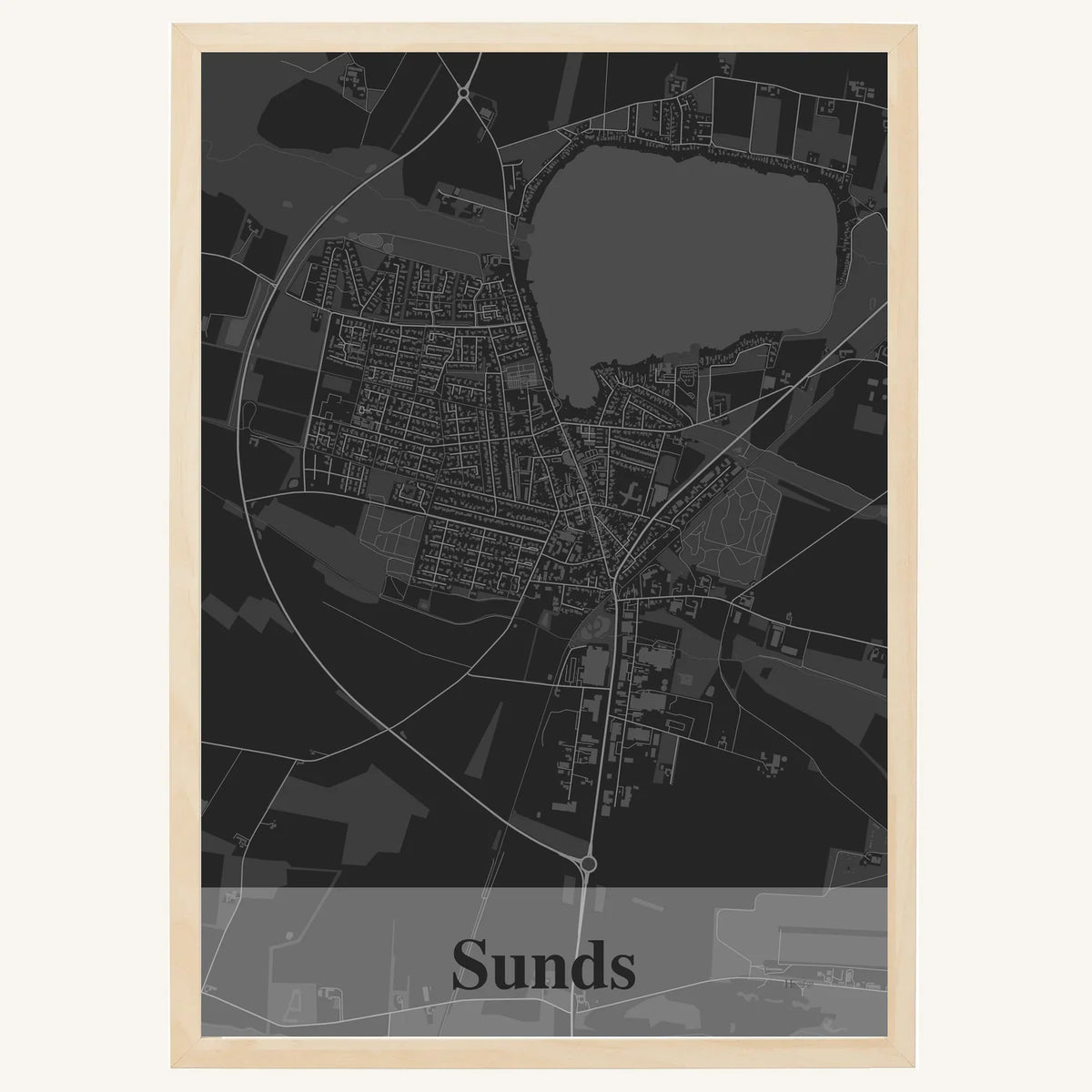 Sunds plakat – Firkantet 2026 – Mørk grå