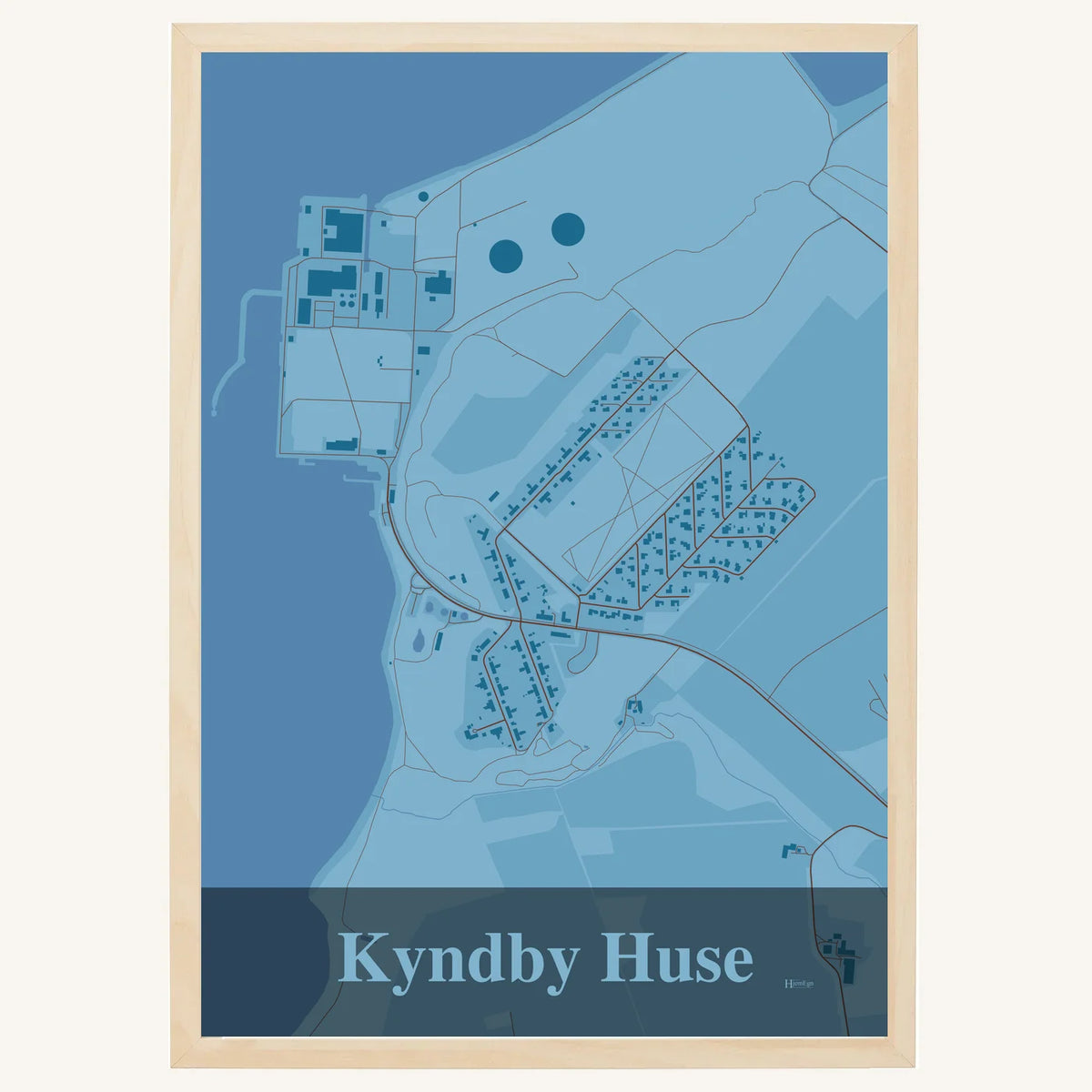 Kyndby Huse plakat – Firkantet 2026 – Lys pastel blå