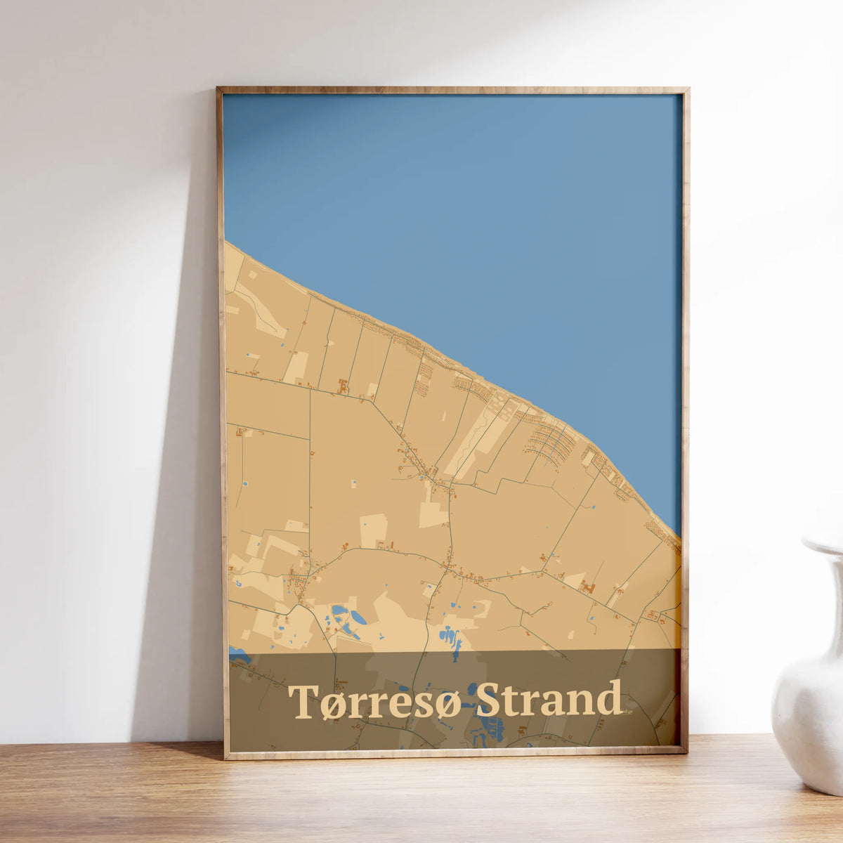 Tørresø Strand plakat – Firkantet 2026