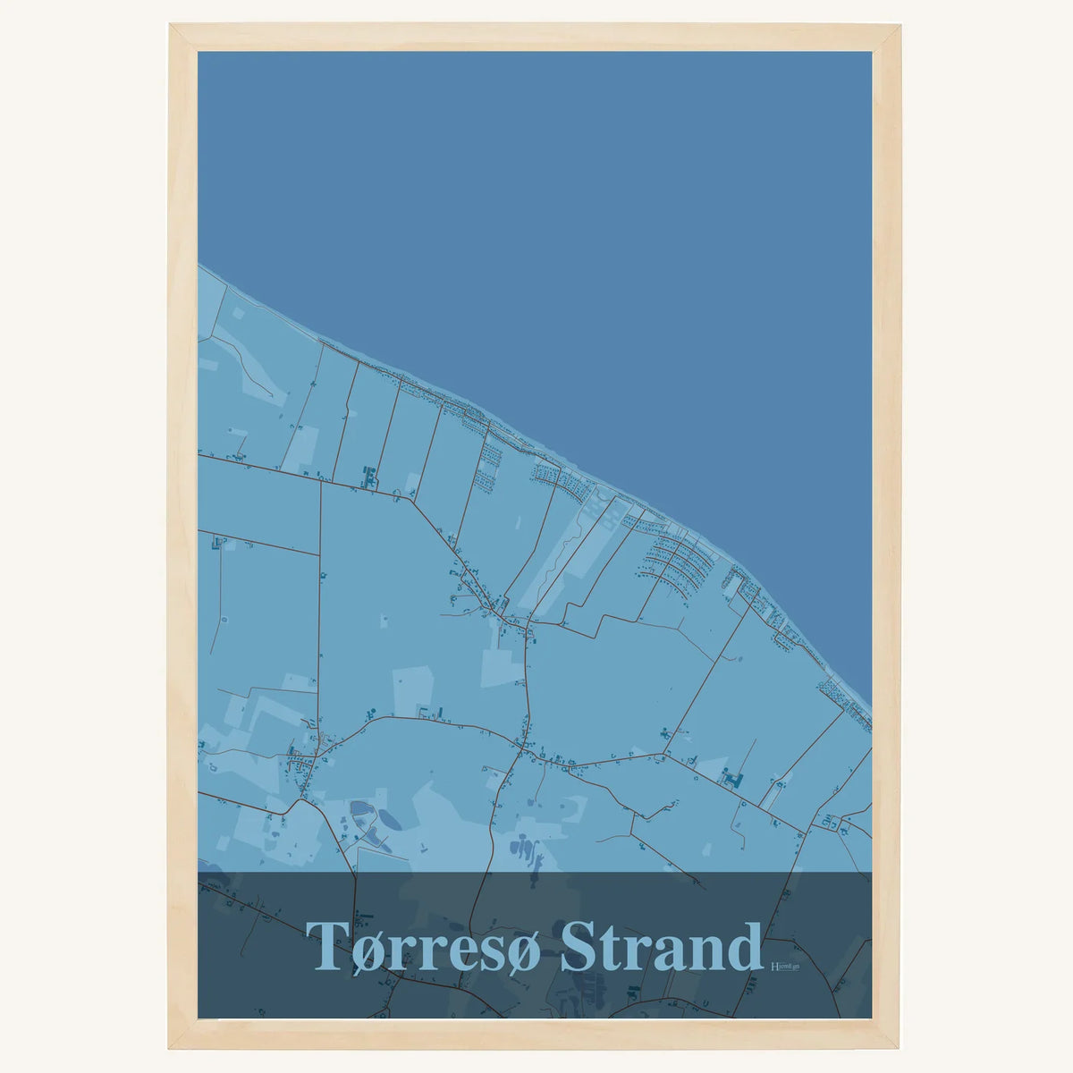 Tørresø Strand plakat – Firkantet 2026 – Lys pastel blå