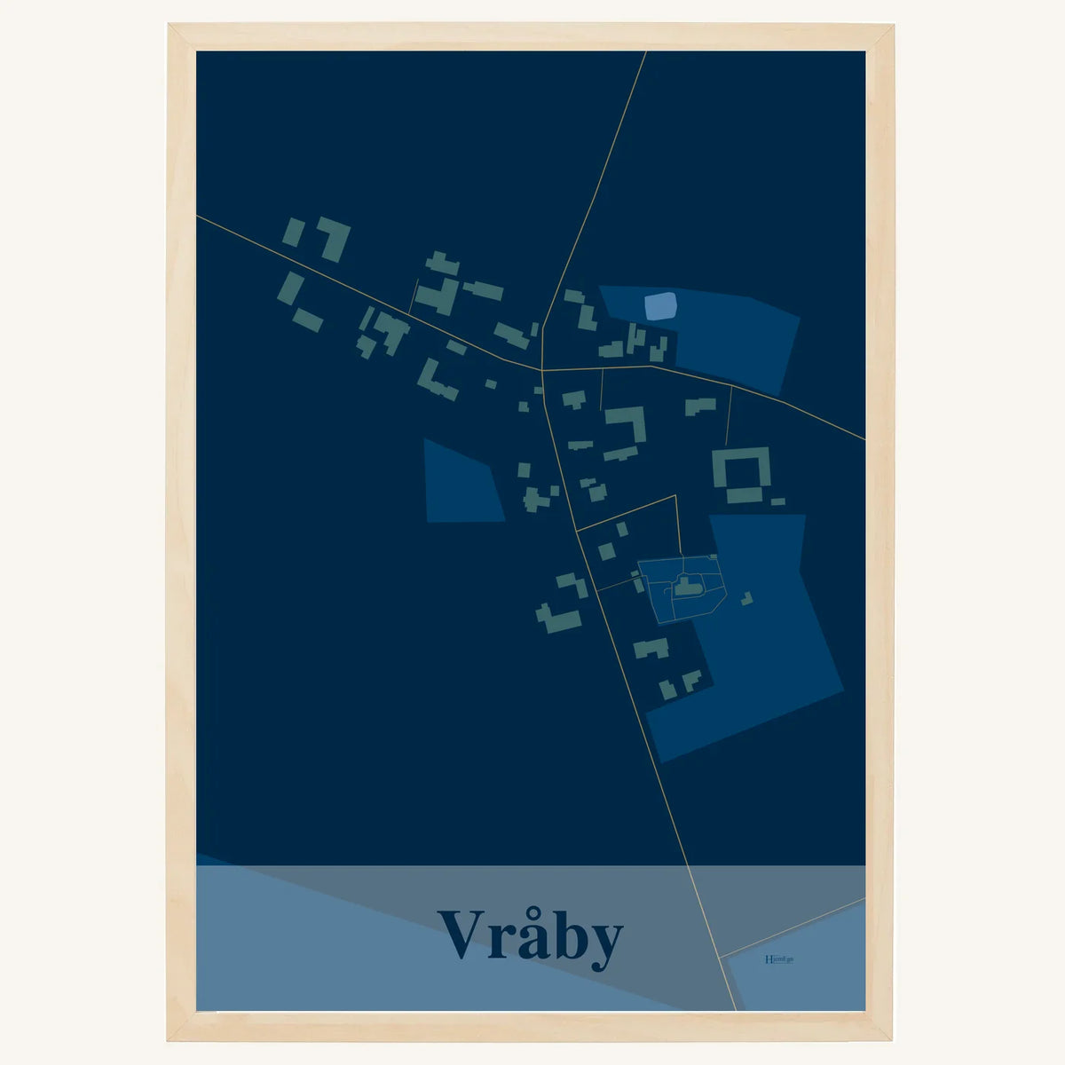 Vråby plakat – Firkantet 2026 – Mørk blå
