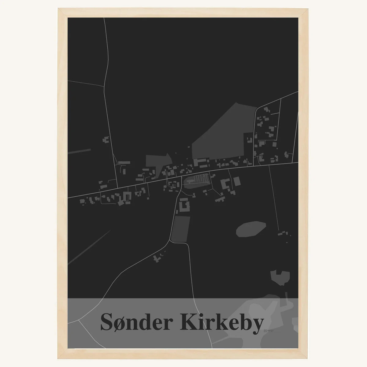 Sønder Kirkeby plakat – Firkantet 2026 – Mørk grå