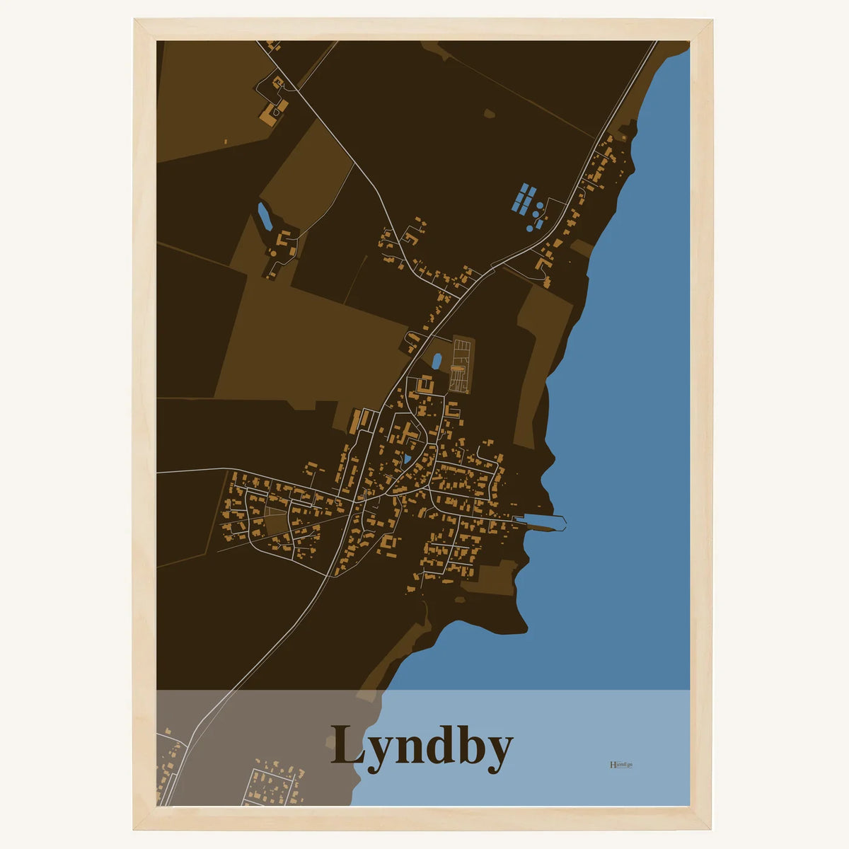 Lyndby plakat – Firkantet 2026 – Mørk brun