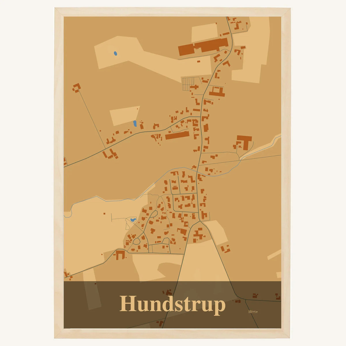 Hundstrup plakat – Firkantet 2026 – Lys pastel brun
