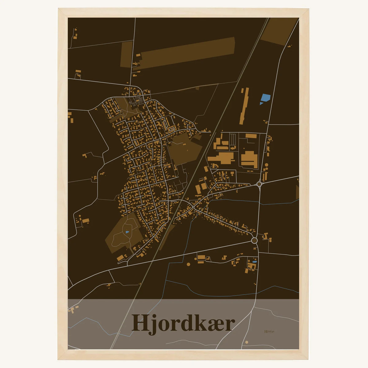 Hjordkær plakat – Firkantet 2026 – Mørk brun