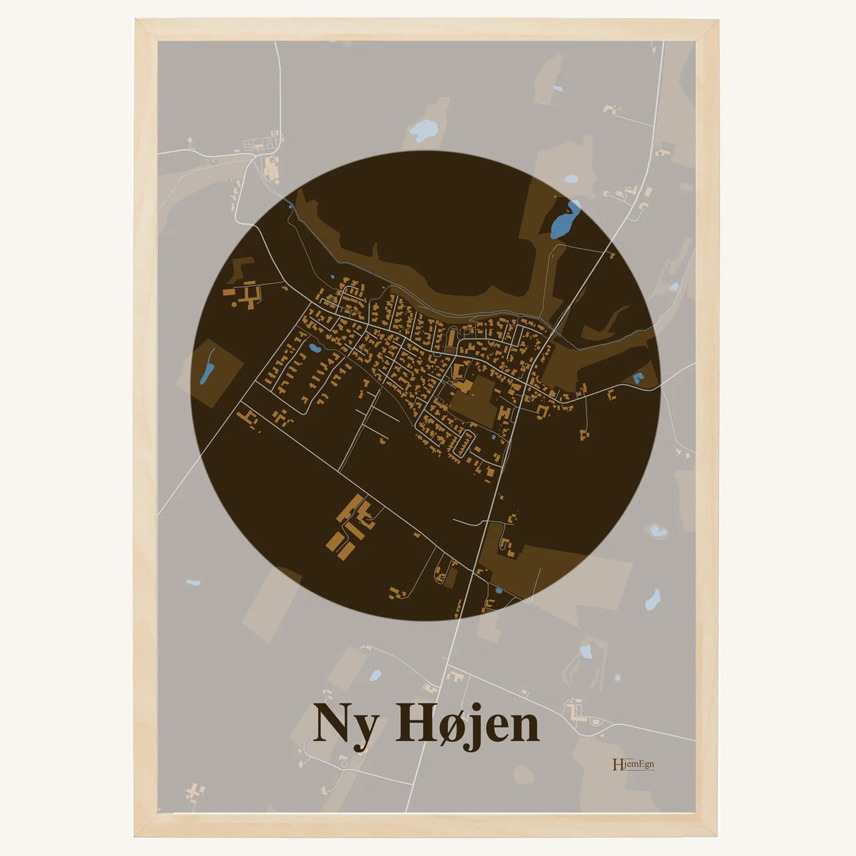 Ny Højen plakat – Centrum 2026 – Mørk brun