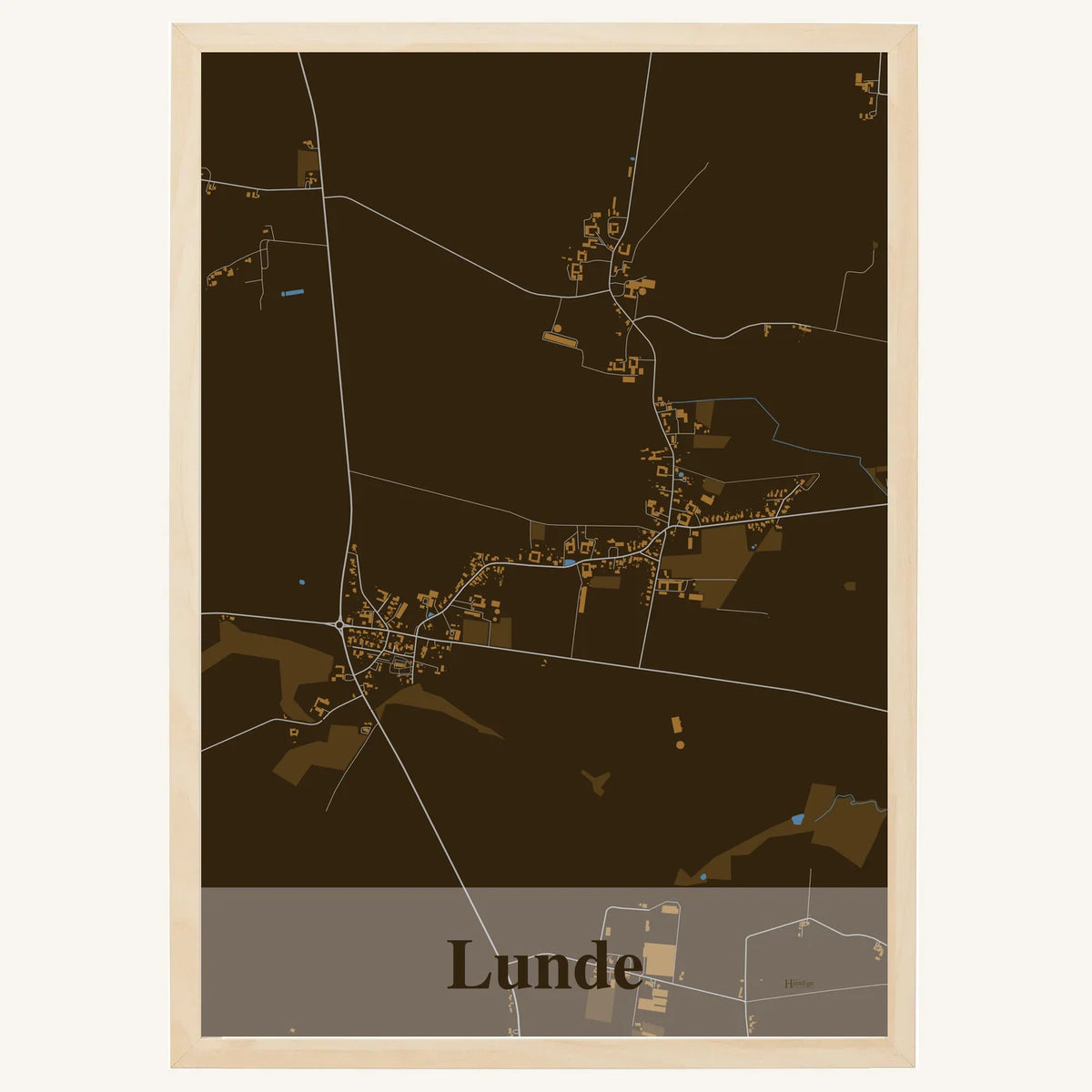 Lunde plakat – Firkantet 2026 – Mørk brun