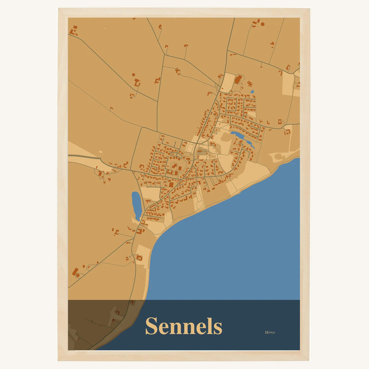 Sennels plakat – Firkantet 2026 – Lys pastel brun