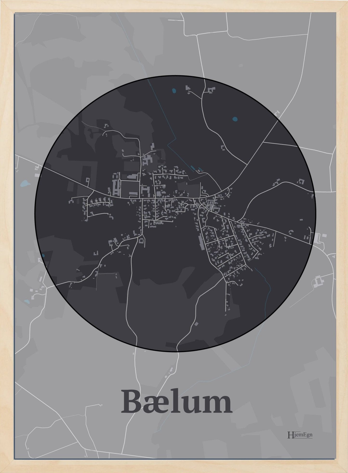 Bælum plakat i pastel lilla og HjemEgn.dk design firkantet. Design bykort for Bælum