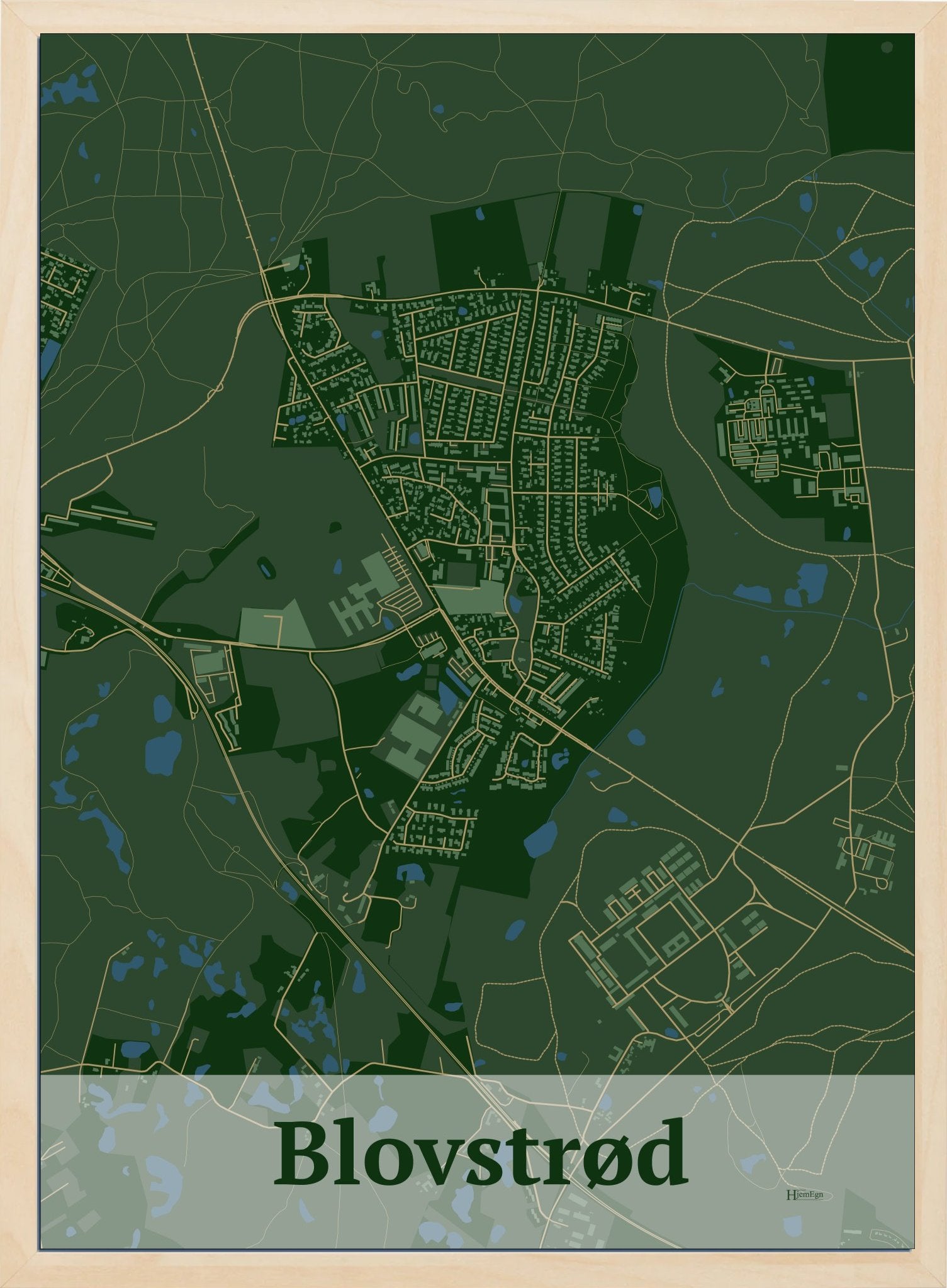 Blovstrød plakat i mørk grøn og HjemEgn.dk design firkantet. Design bykort for Blovstrød
