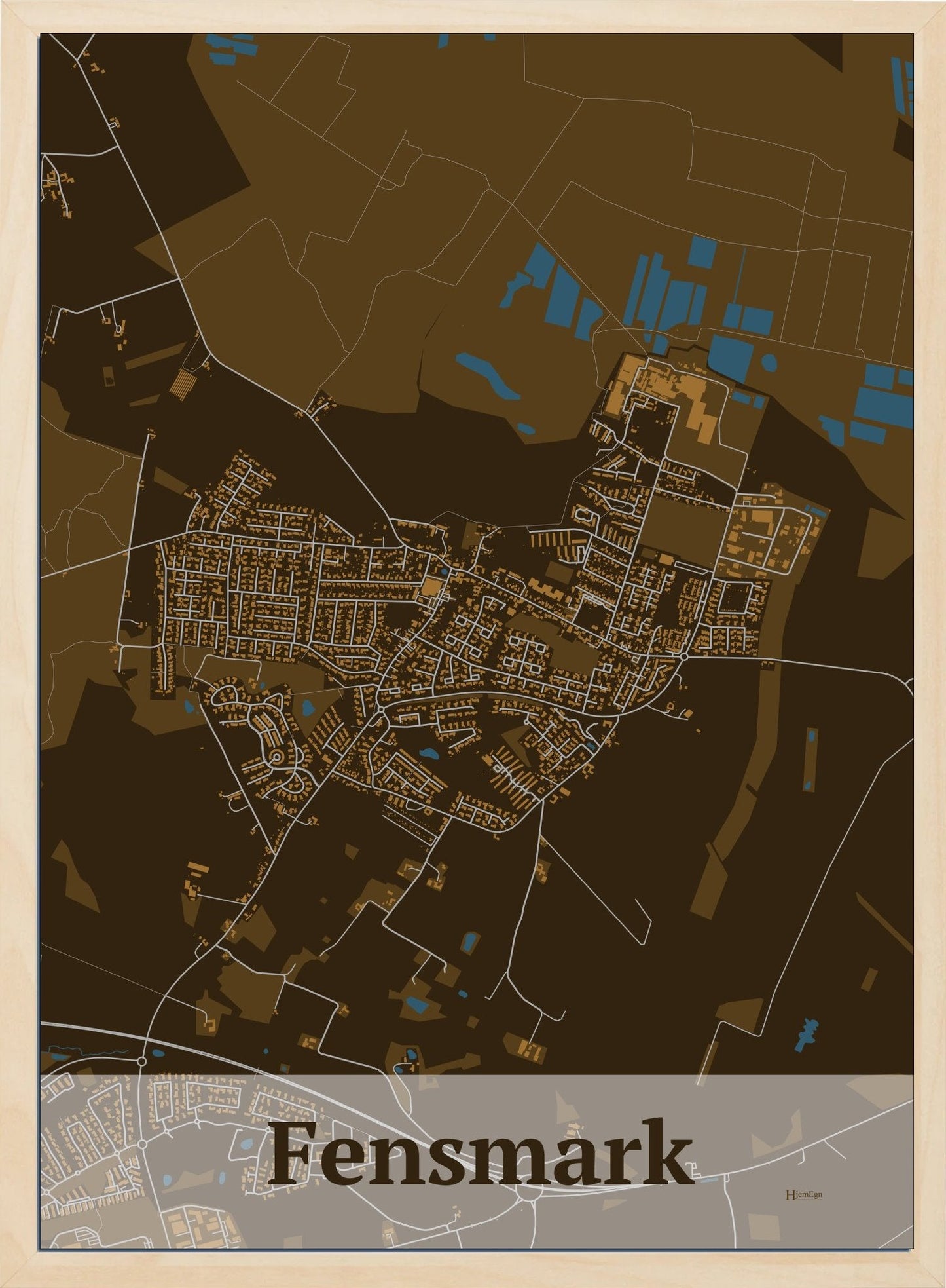 Fensmark plakat i farve mørk brun og HjemEgn.dk design firkantet. Design bykort for Fensmark