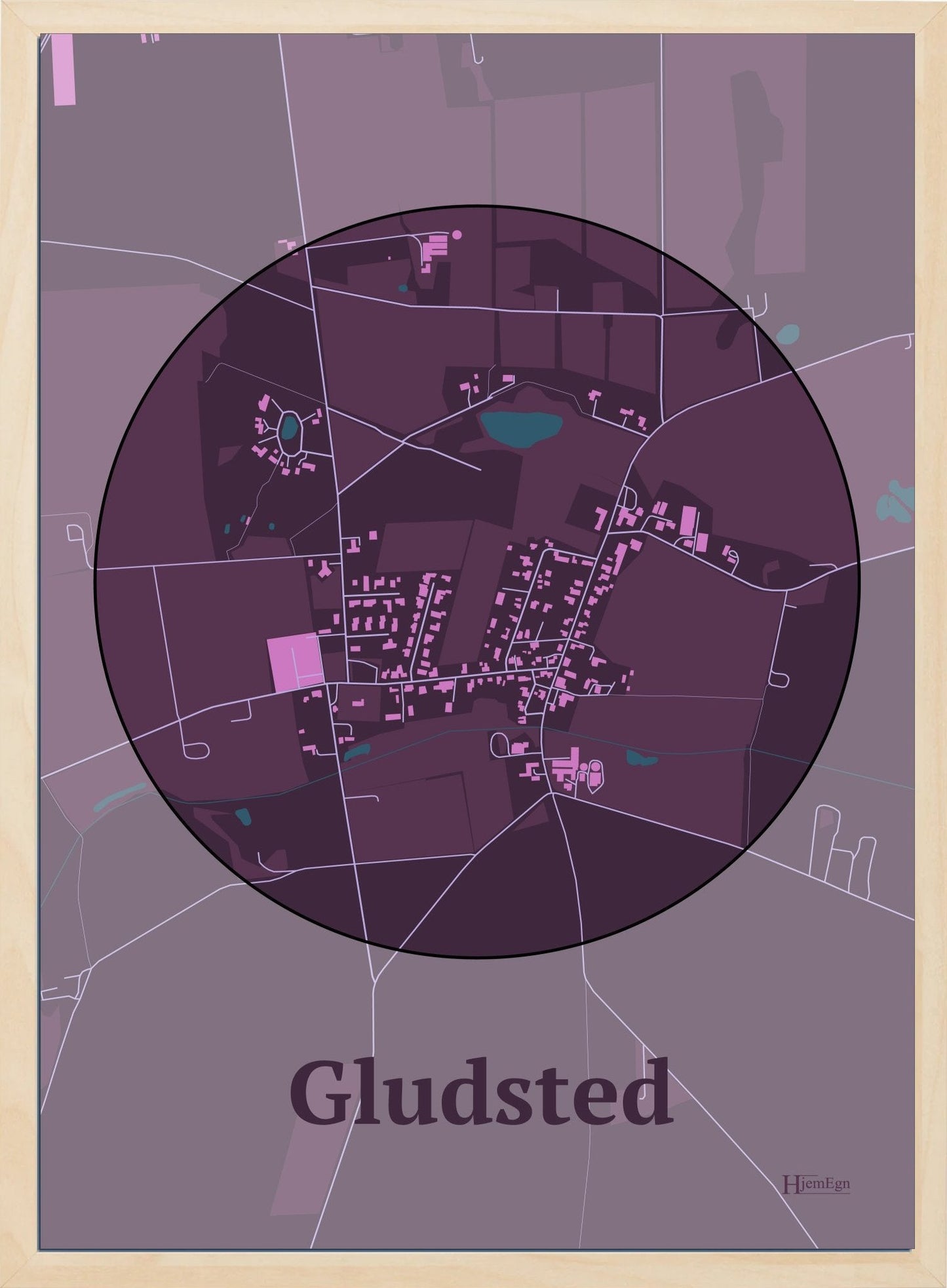 Gludsted plakat i farve mørk rød og HjemEgn.dk design centrum. Design bykort for Gludsted