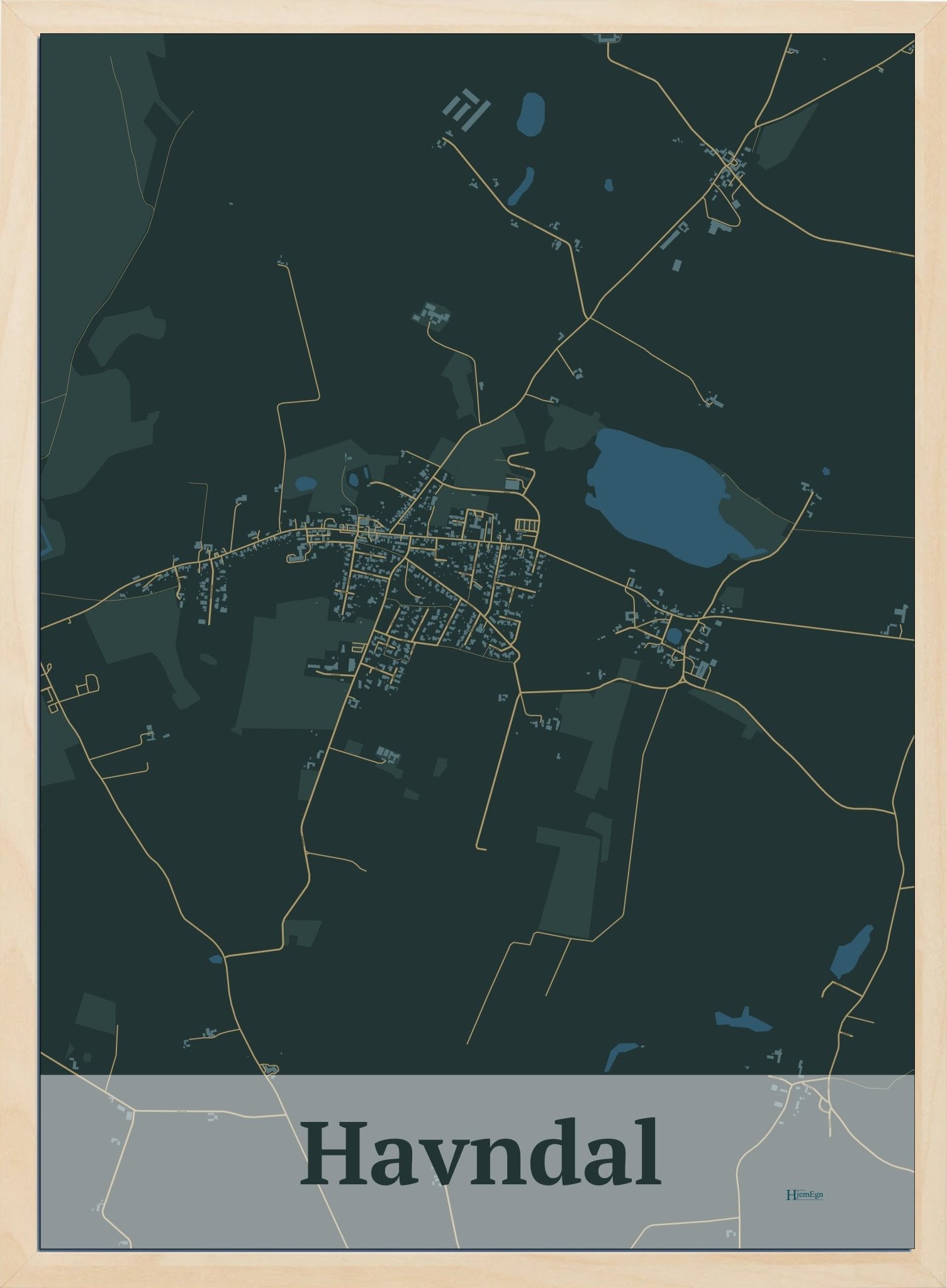 Havndal plakat i farve mørk grøn og HjemEgn.dk design firkantet. Design bykort for Havndal