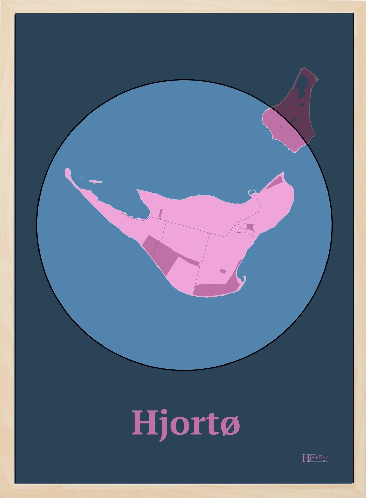 Hjortø plakat i farve pastel rød og HjemEgn.dk design centrum. Design ø-kort for Hjortø