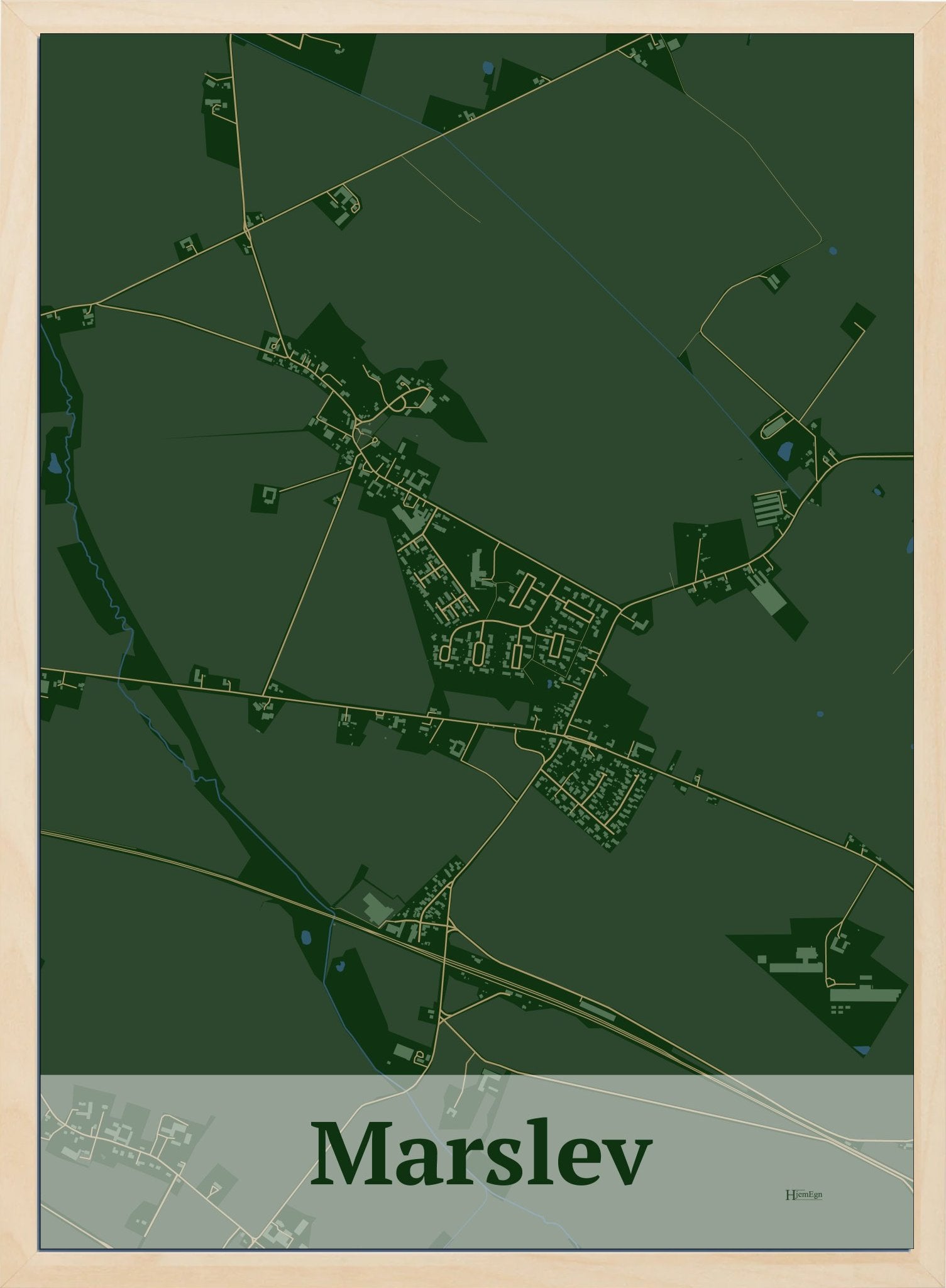 Marslev plakat i farve mørk grøn og HjemEgn.dk design firkantet. Design bykort for Marslev