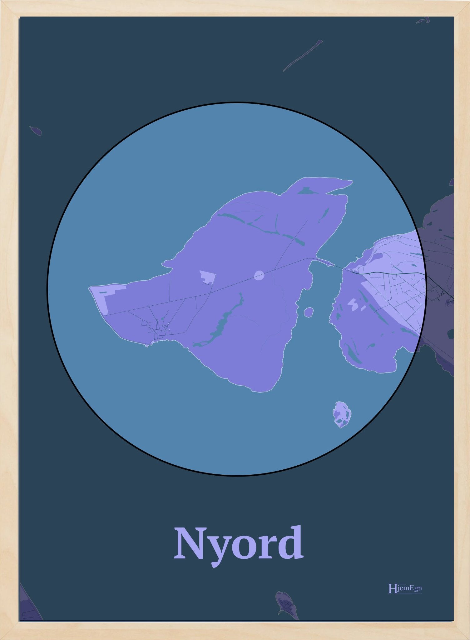 Nyord plakat i farve pastel lilla og HjemEgn.dk design centrum. Design ø-kort for Nyord