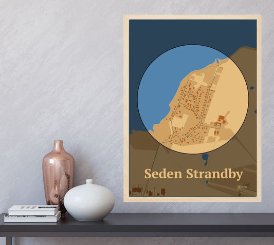 Seden Strandby plakat i farve  og HjemEgn.dk design centrum. Design bykort for Seden Strandby