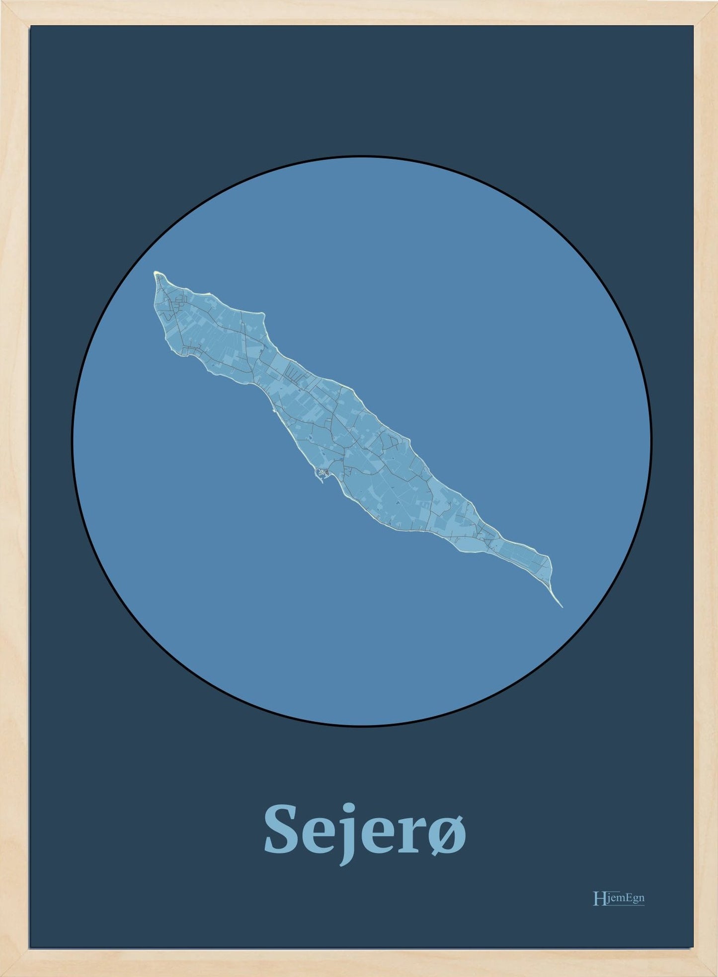 Sejerø plakat i farve pastel blå og HjemEgn.dk design centrum. Design ø-kort for Sejerø