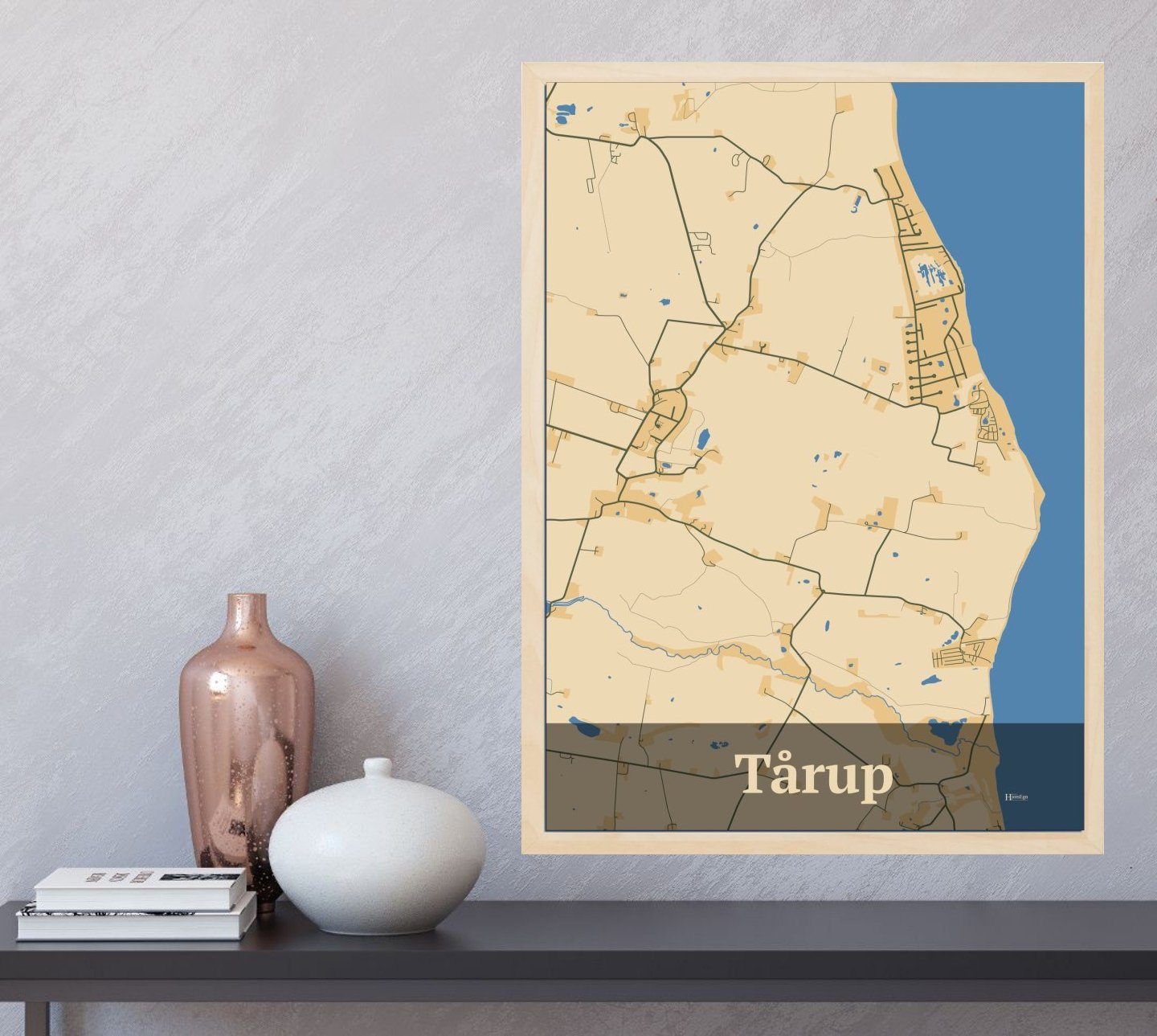 Tårup plakat i farve  og HjemEgn.dk design firkantet. Design bykort for Tårup